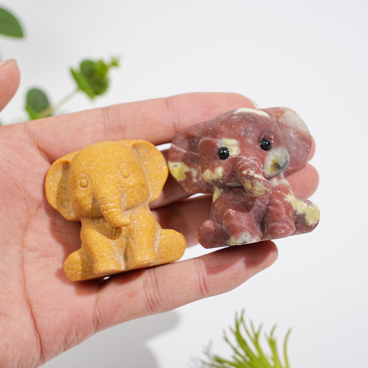 Natural Crystal Carving Cute Sitting Elephant