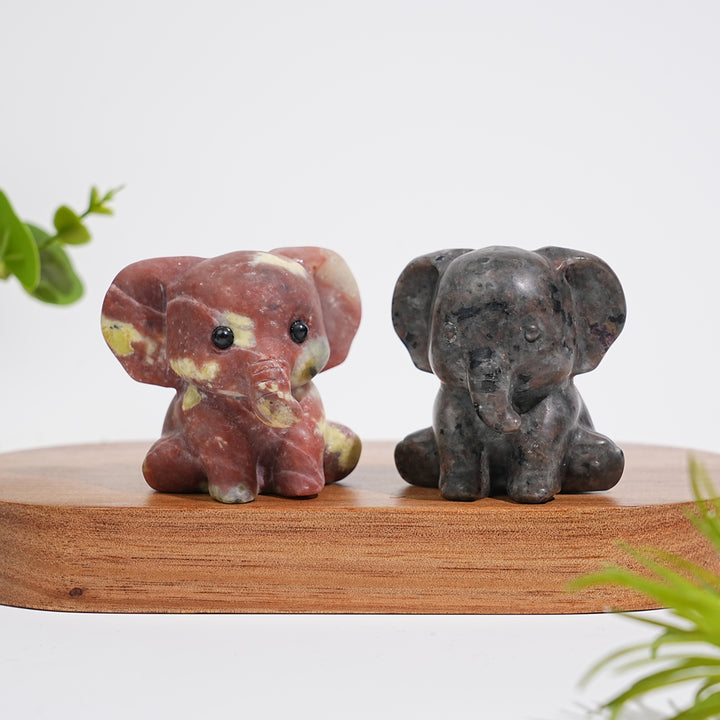Natural Crystal Carving Cute Sitting Elephant