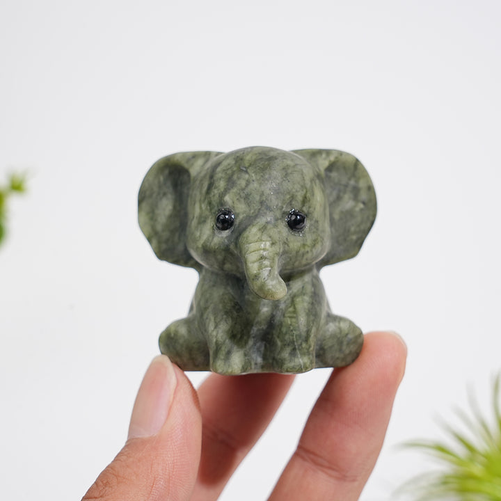 Natural Crystal Carving Cute Sitting Elephant