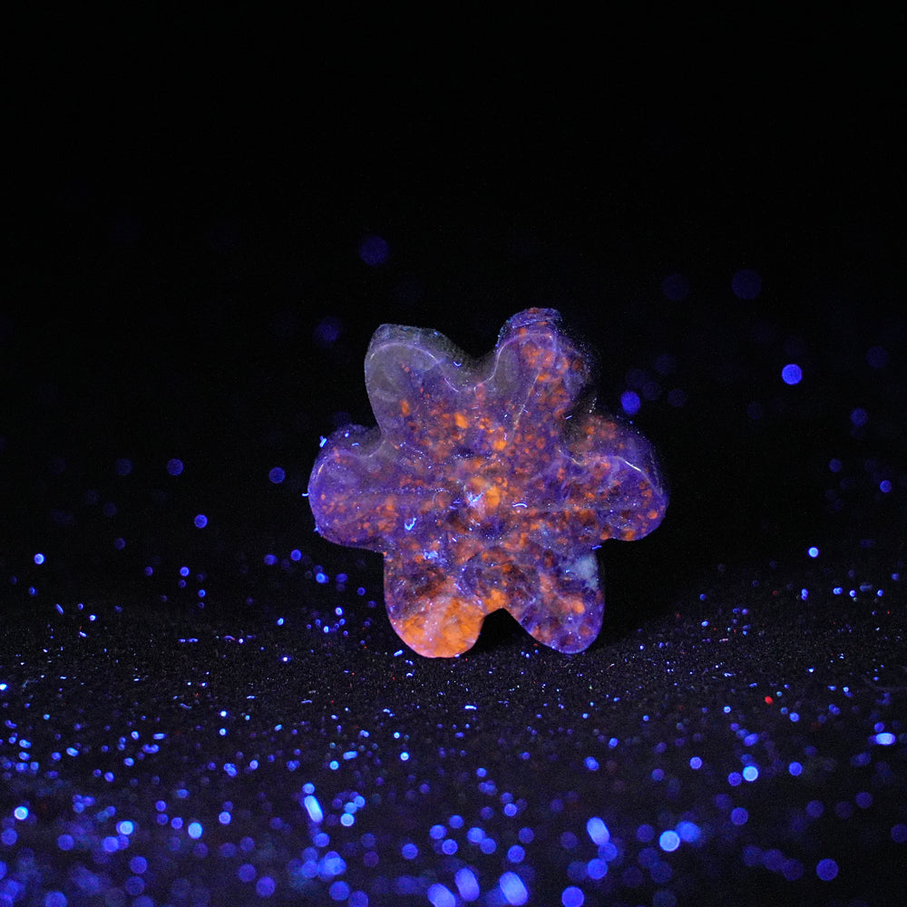 Natural Crystal Mixed Material Mini Snowflake