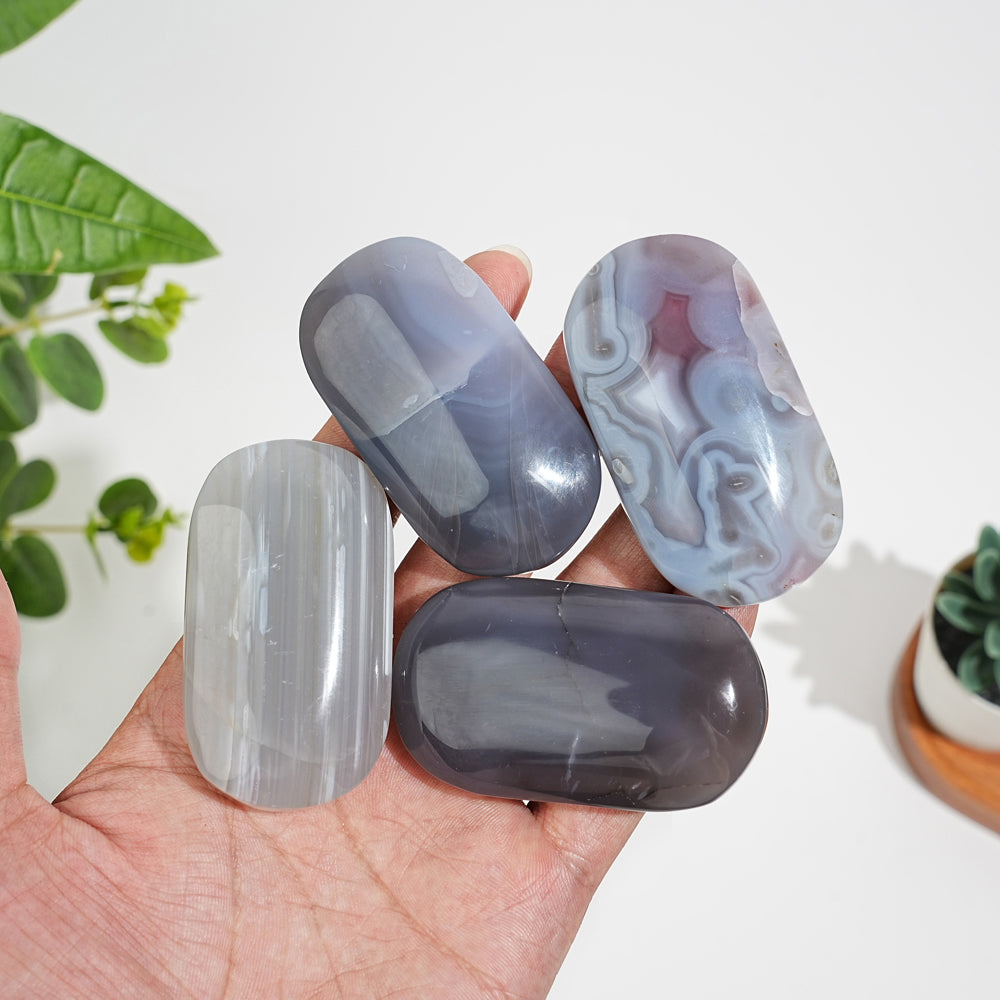 Natural Crystal Agate Palm Stone