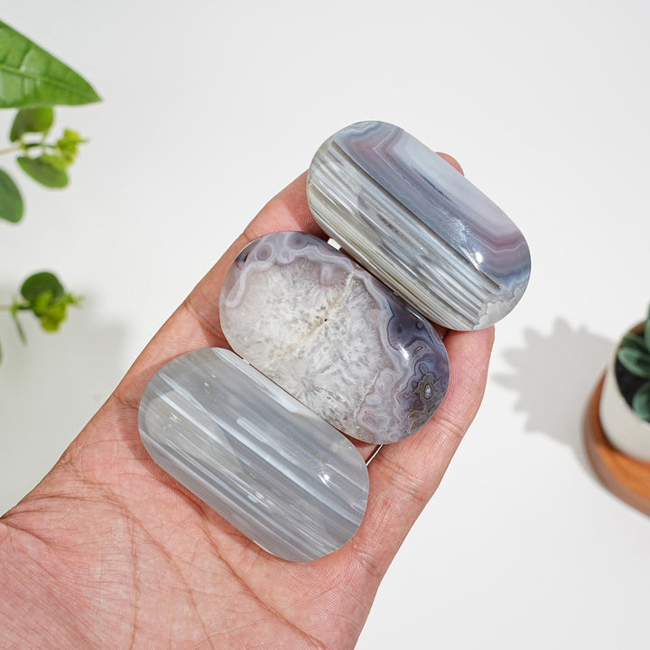 Natural Crystal Agate Palm Stone