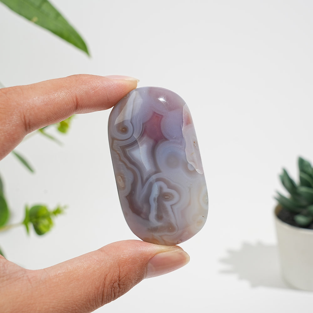 Natural Crystal Agate Palm Stone