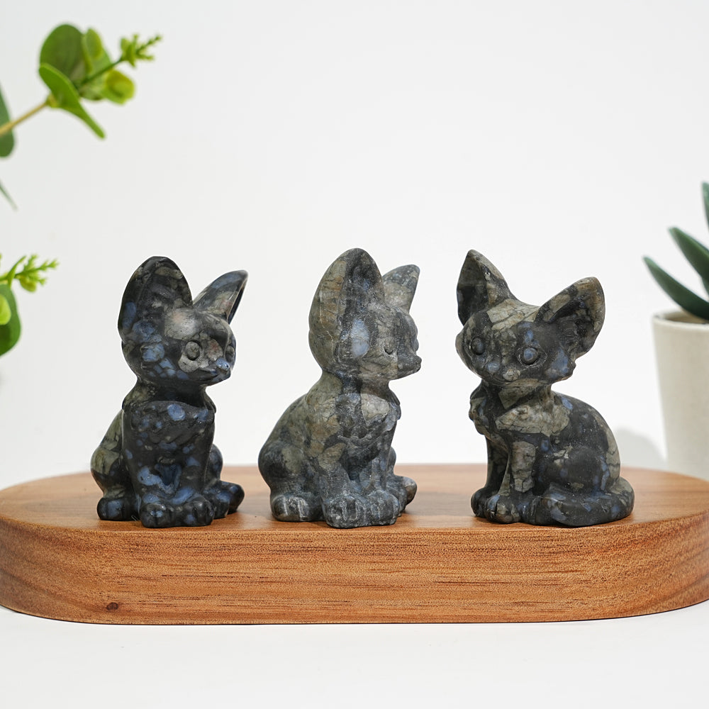 Natural Crystal Seated Big-Eared Cat Carving