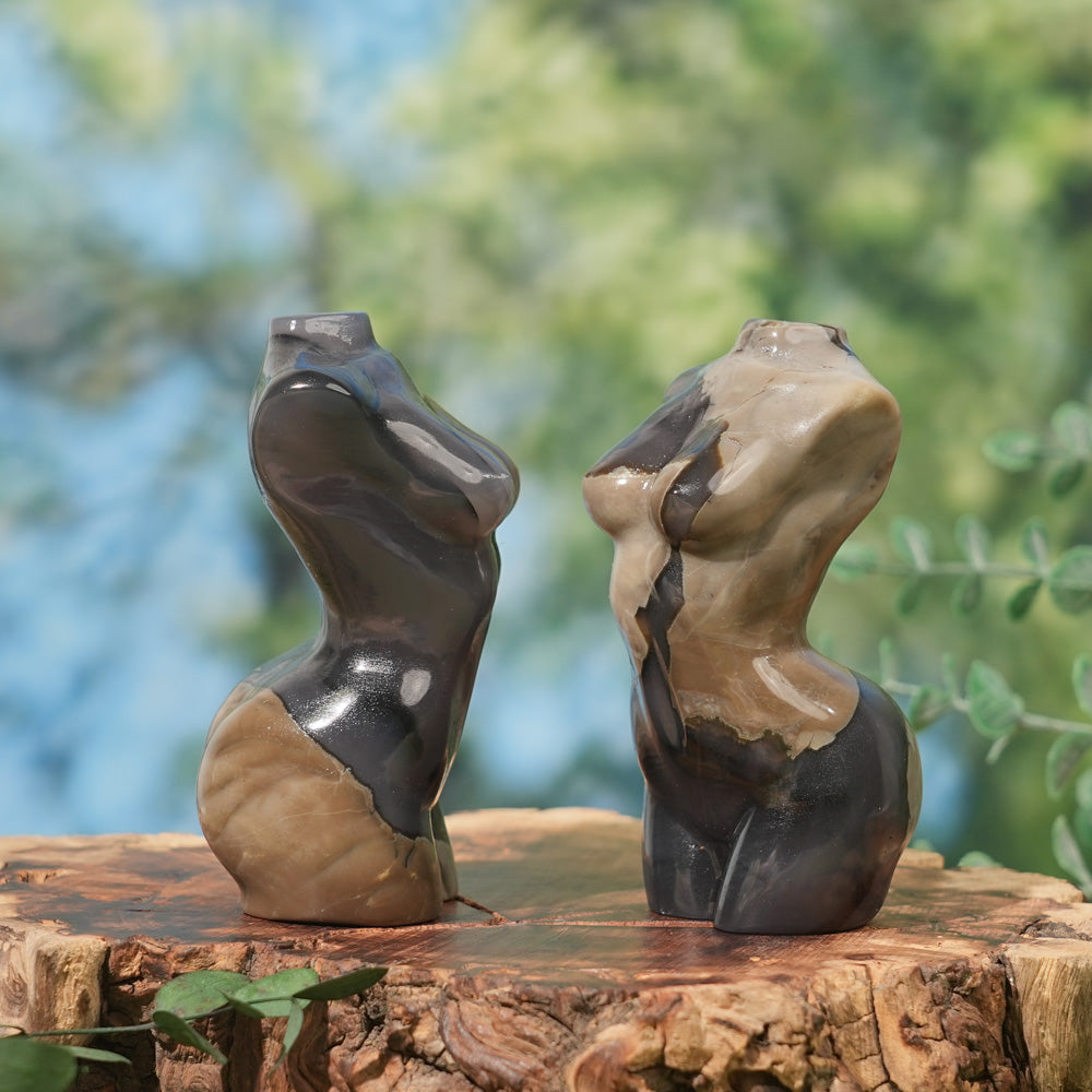 Natural Volcanic Agate Goddess Model