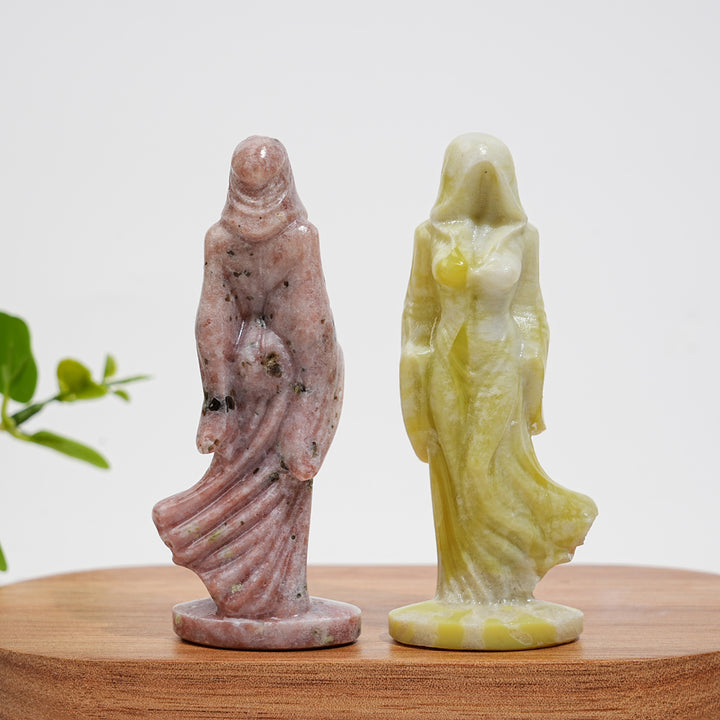 Natural Crystal Graceful Small Ghost Lady