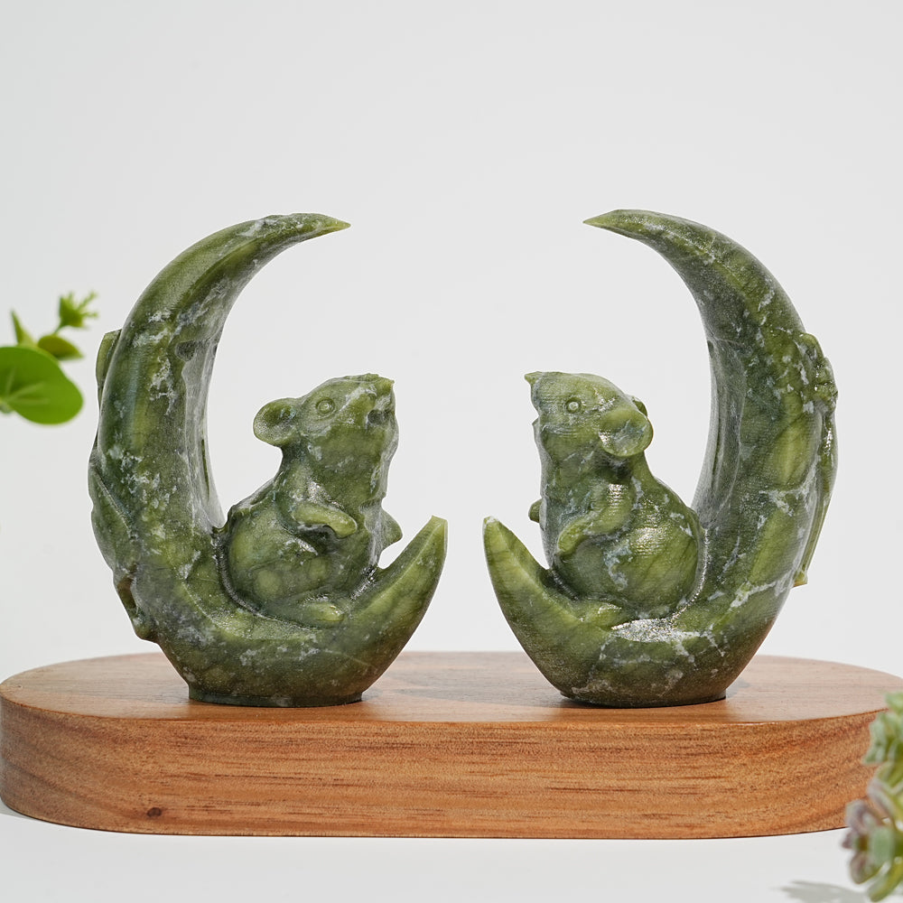 Natural Serpentine Crystal Carving Moon Rat