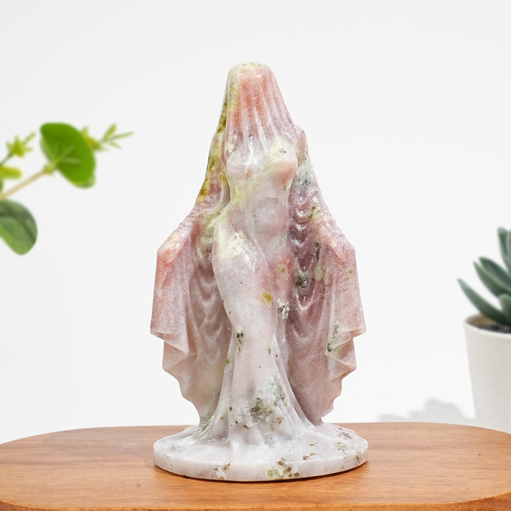 Natural Crystal Mysterious Veiled Spirit Woman Carving