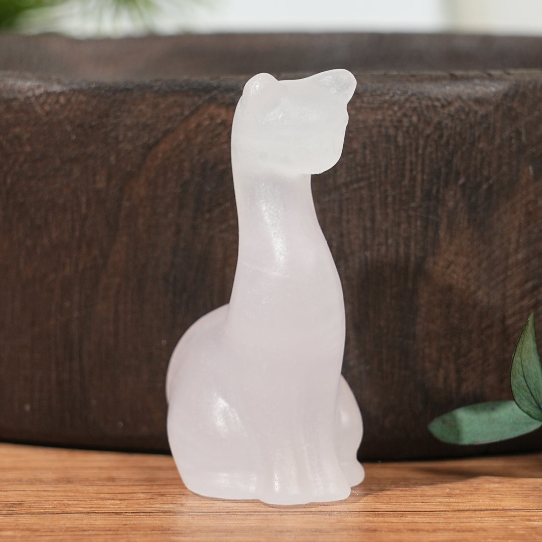 Natural Crystal Carving Slender Cat