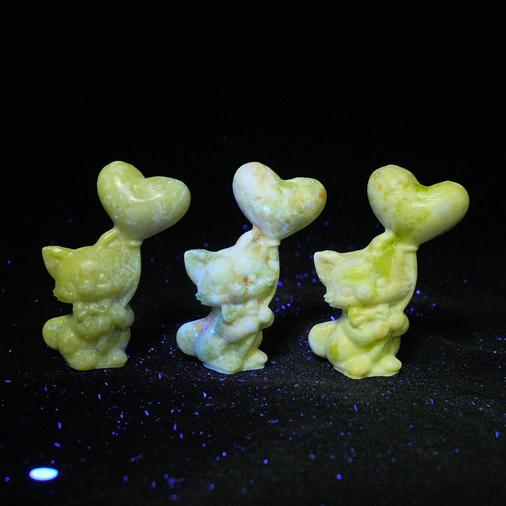 Natural Crystal Carving Serpentine Heart Balloon Cat