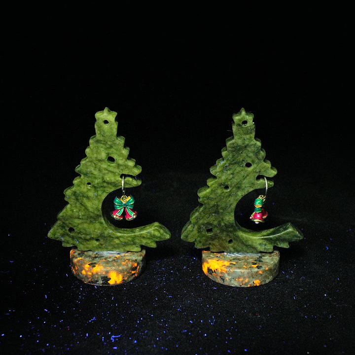 Natural Crystal Serpentine Christmas Tree With Bell