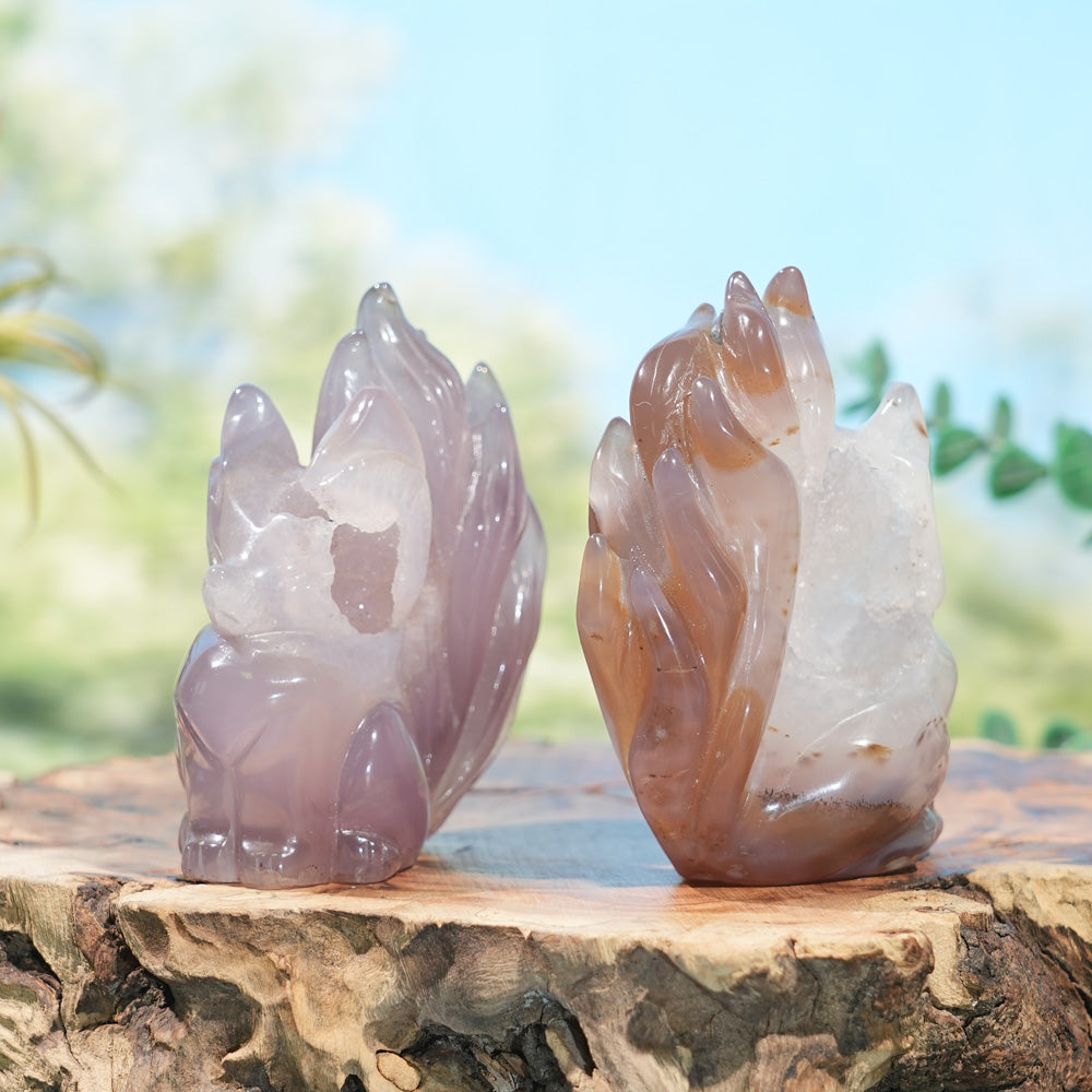 Unique,Natural Agate Geode Nine-Tailed Fox