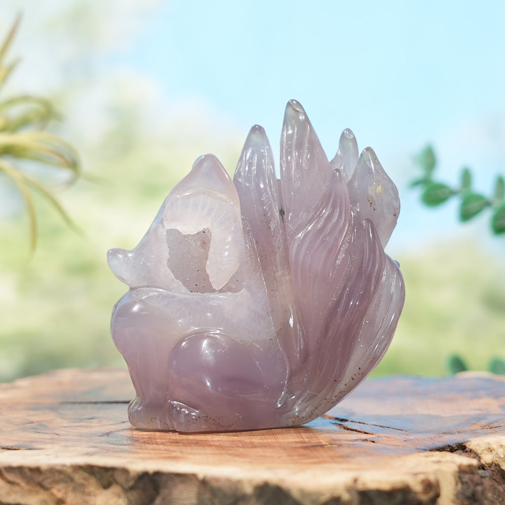 Unique,Natural Agate Geode Nine-Tailed Fox