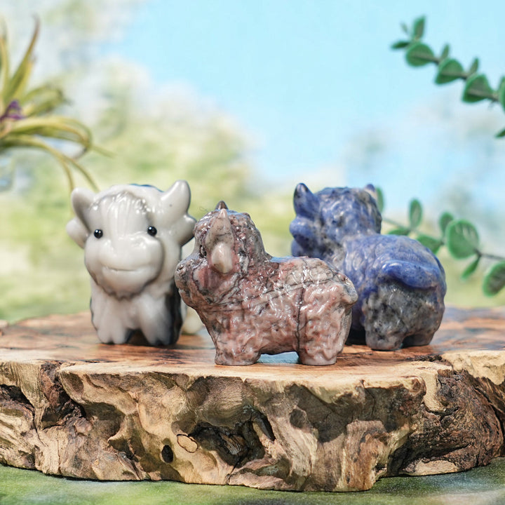 Natural Crystal Carving Highland Cow