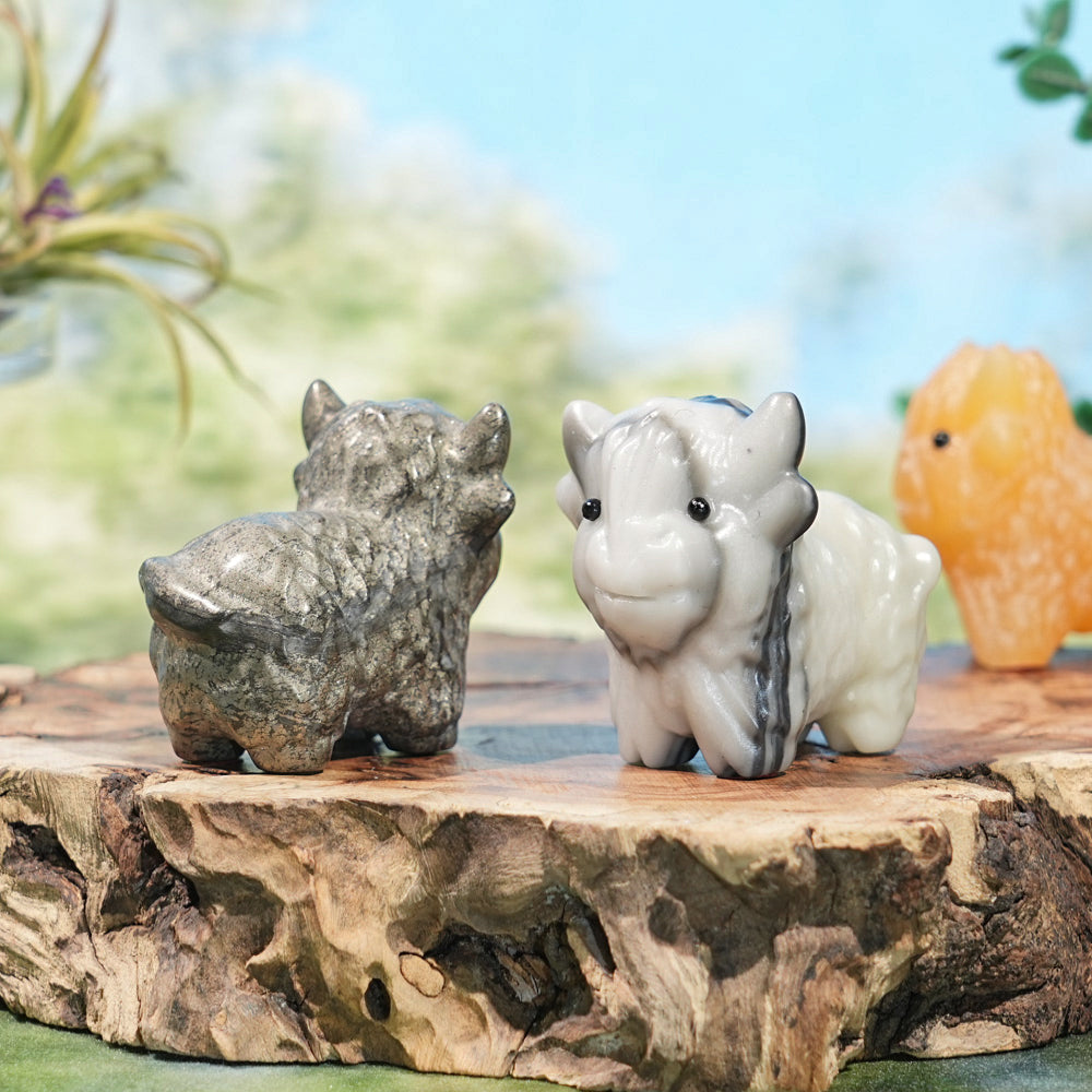 Natural Crystal Carving Highland Cow