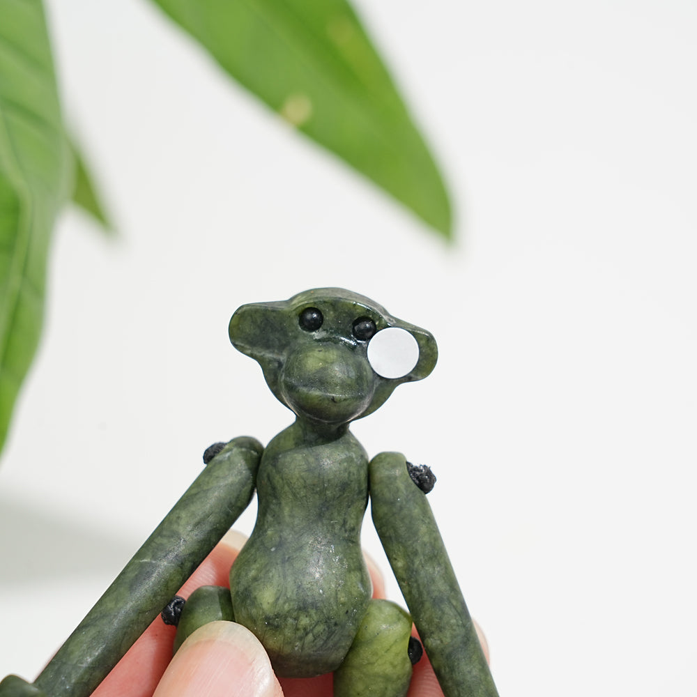 A Slightly Imperfect Natural Movable Joint Crystal Monkey Doll Carving