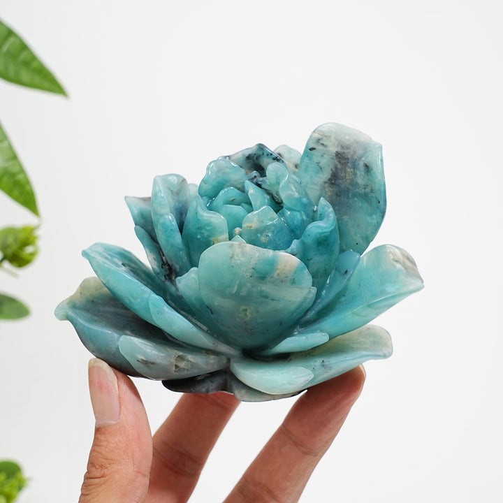 Unique,Natural Crystal Blue Quartzite Peony Carving