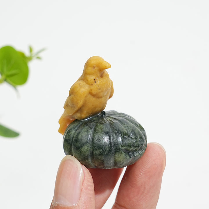 Natural Crystal Cute Carving Pumpkin Raven