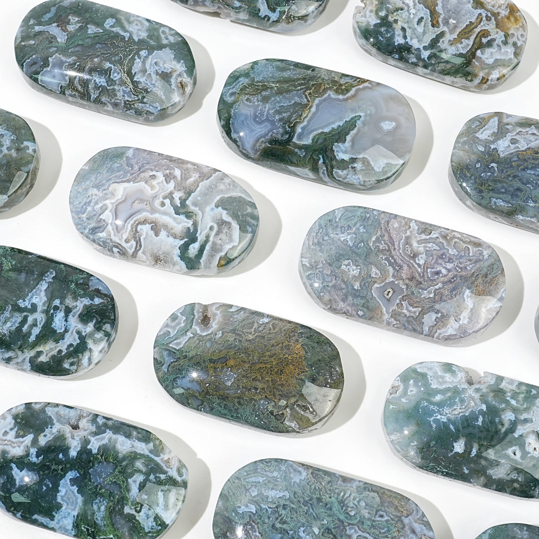 Natural Moss Agate Palm Stone
