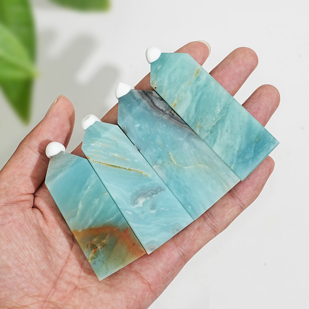 Natural Crystal Blue Quartzite Short Point