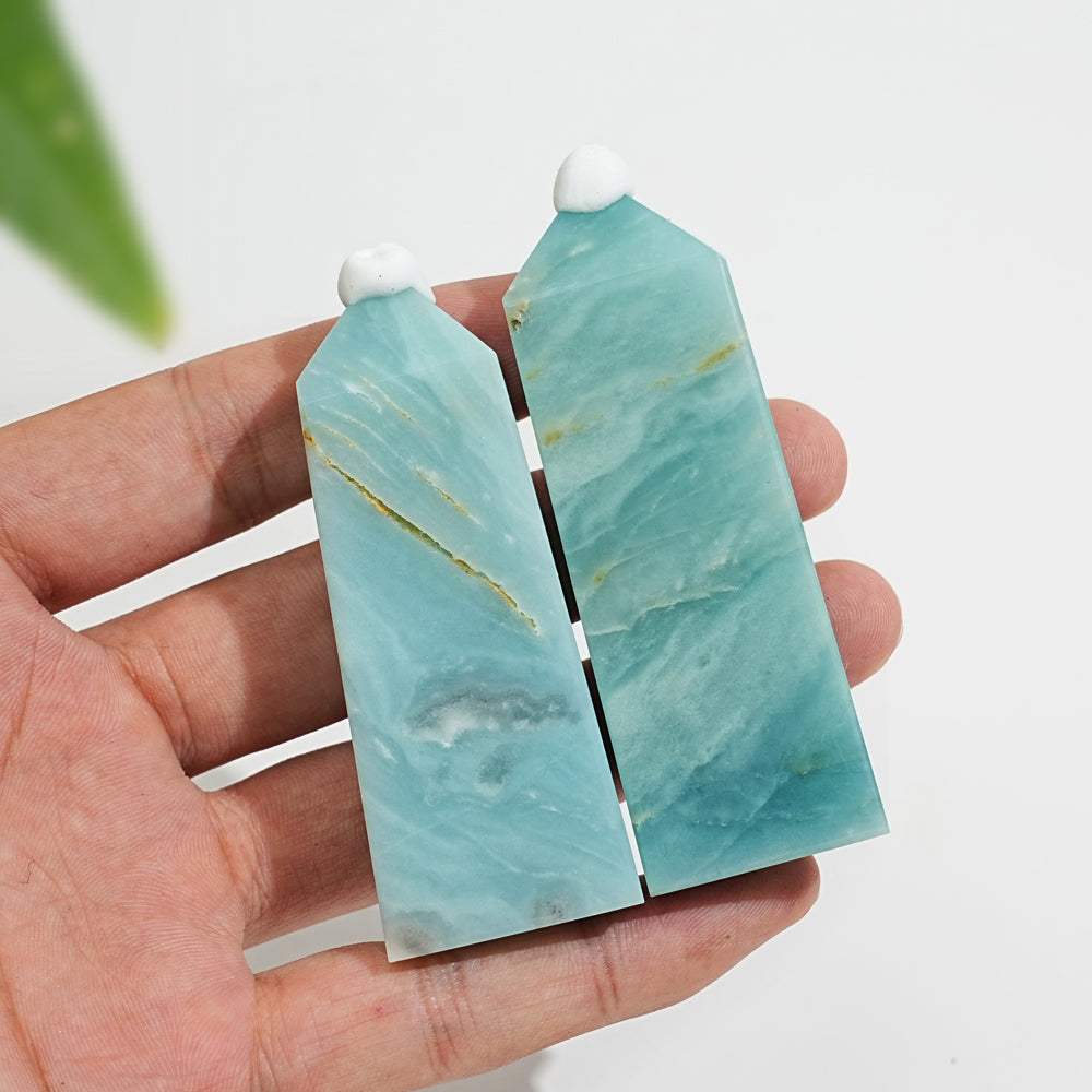 Natural Crystal Blue Quartzite Short Point