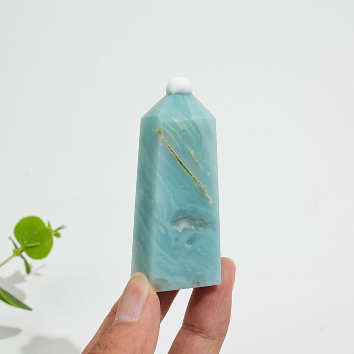 Natural Crystal Blue Quartzite Short Point