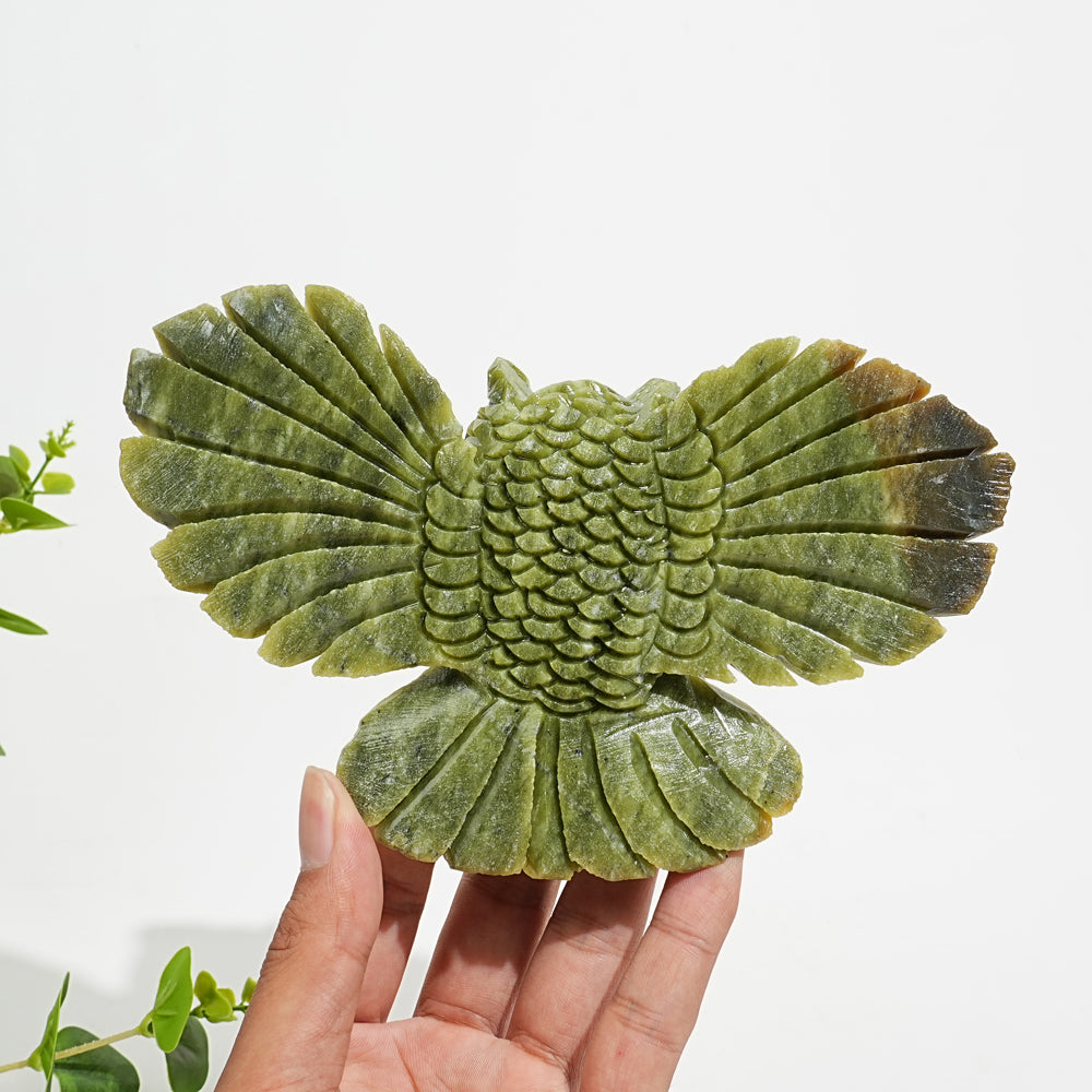 Unique,Natural Crystal Carving Serpentine Owl