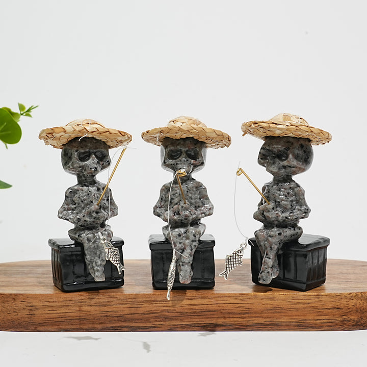 Natural Crystal Straw Hat Skeleton Fisher