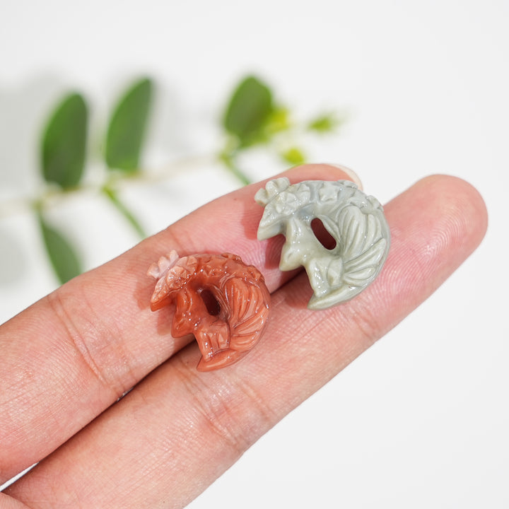 Natural Crystal Alashan Moon Fox Mini Carving
