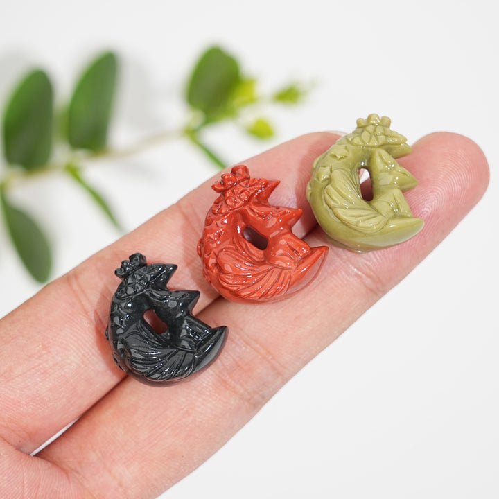 Natural Crystal Alashan Moon Fox Mini Carving