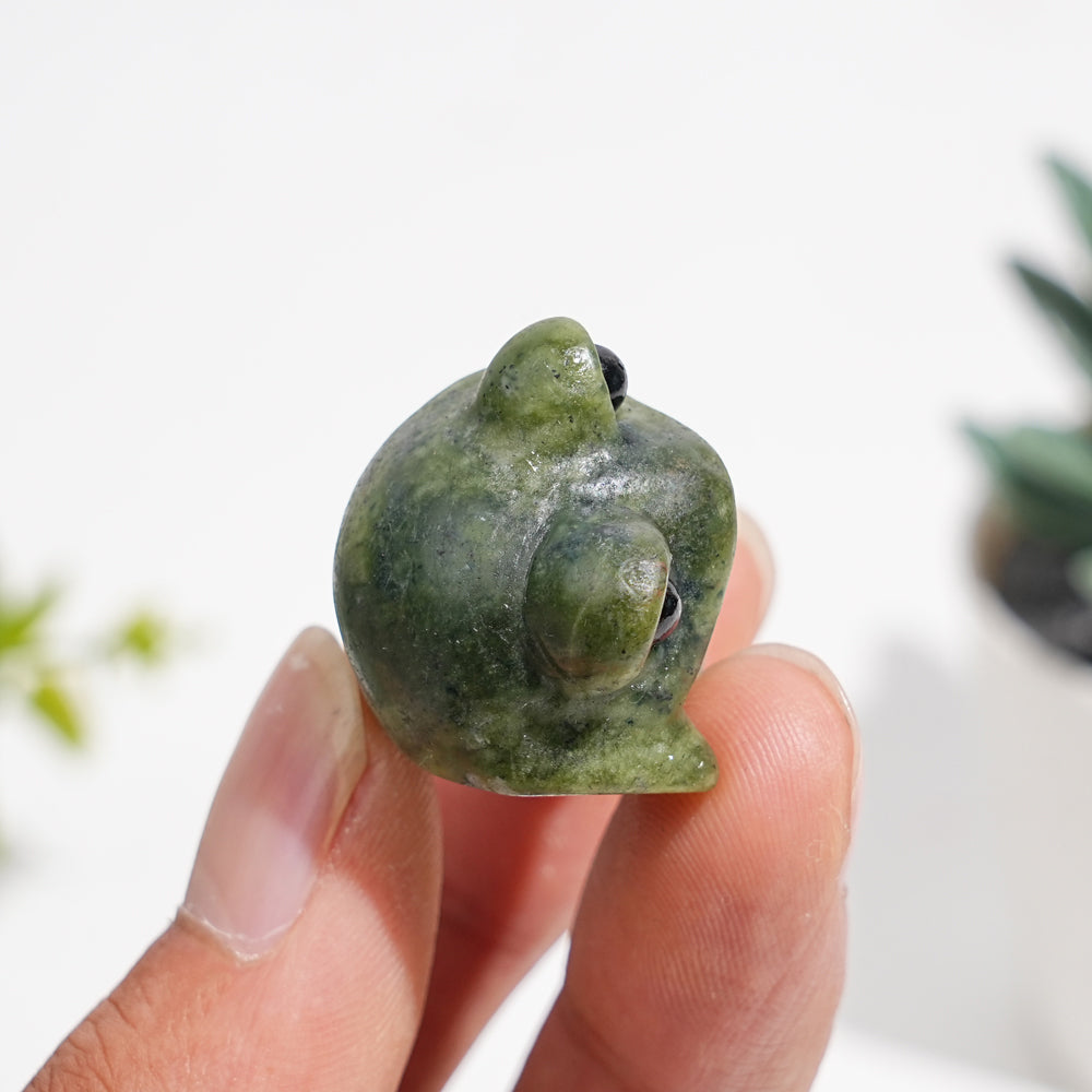 Natural Crystal Cute Frog Carving