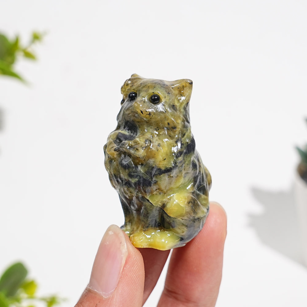 Natural Crystal Carved Bow Tie Cat