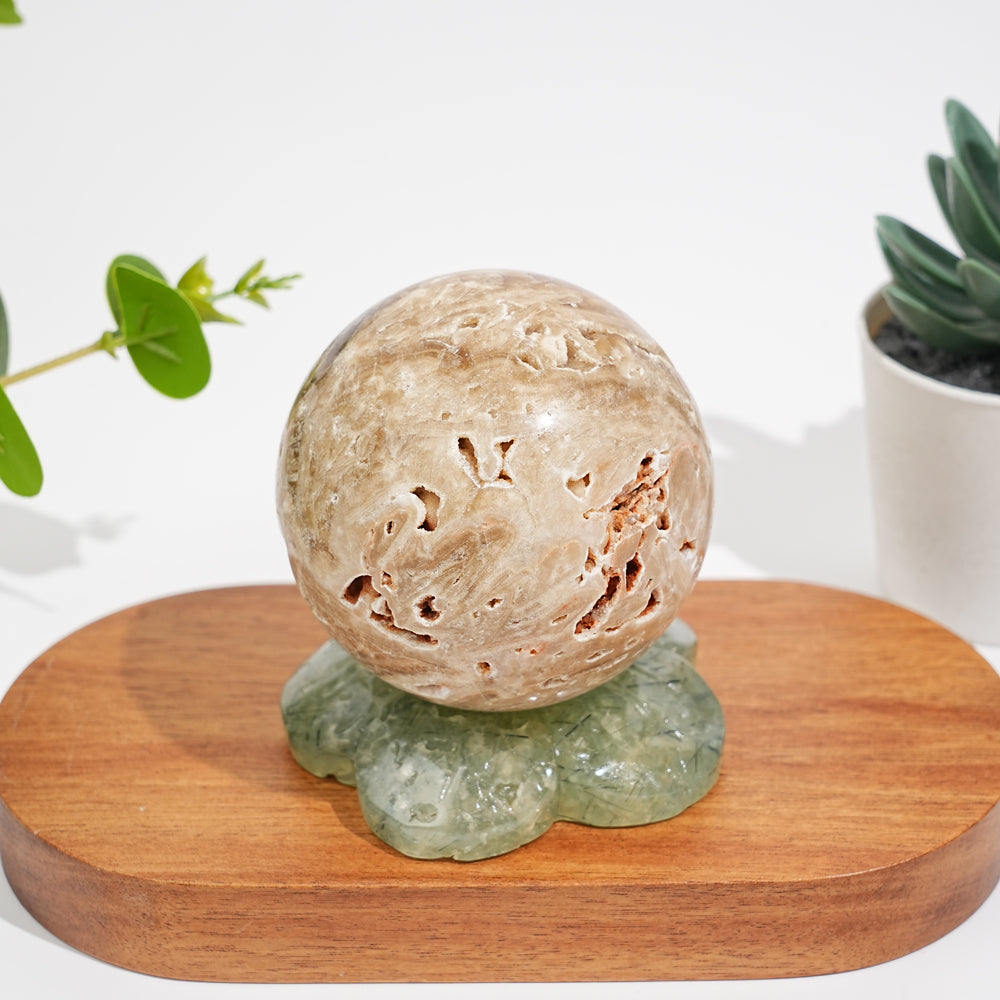Natural Crystal Peach Blossom Sphere Holder Carving