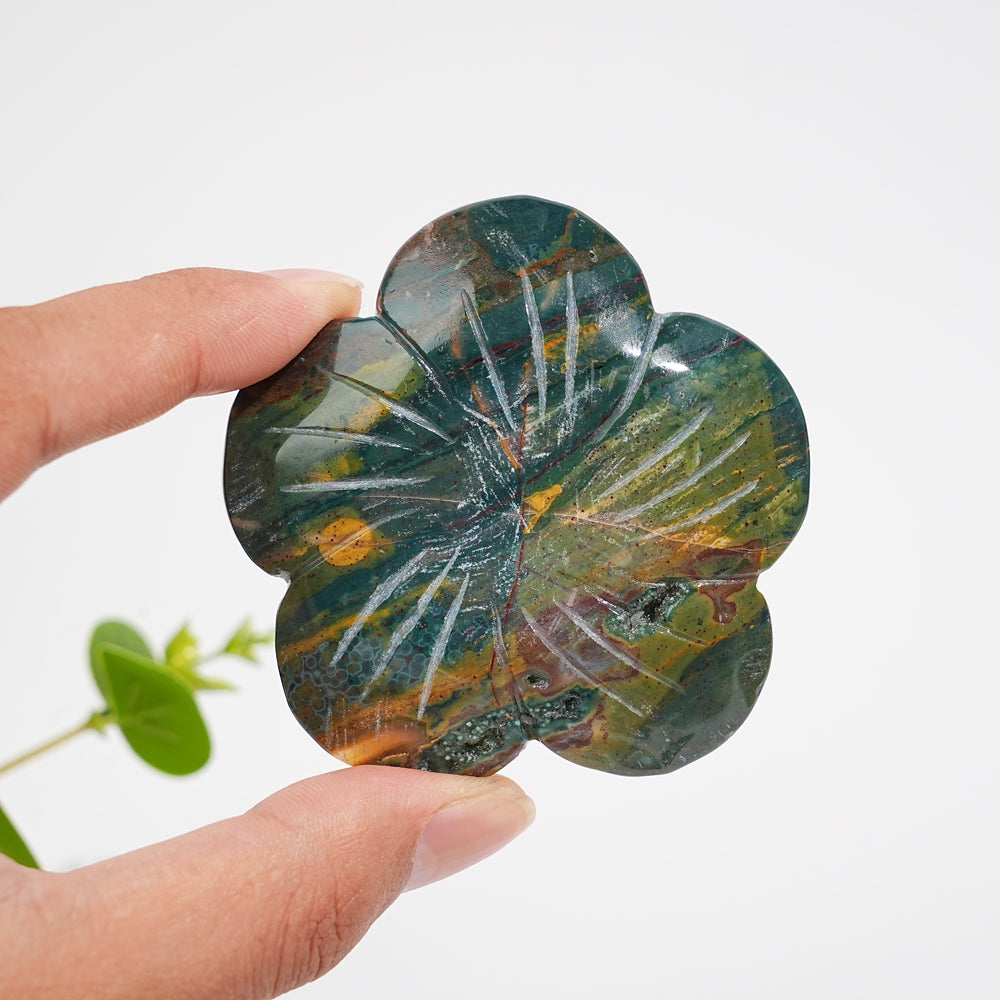 Natural Crystal Peach Blossom Sphere Holder Carving