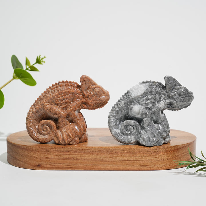 Natural Crystal Carving Chameleon On Tree Stump
