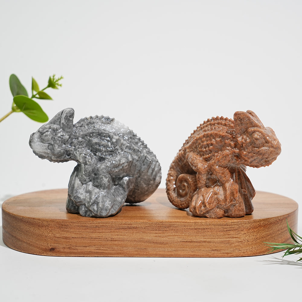 Natural Crystal Carving Chameleon On Tree Stump