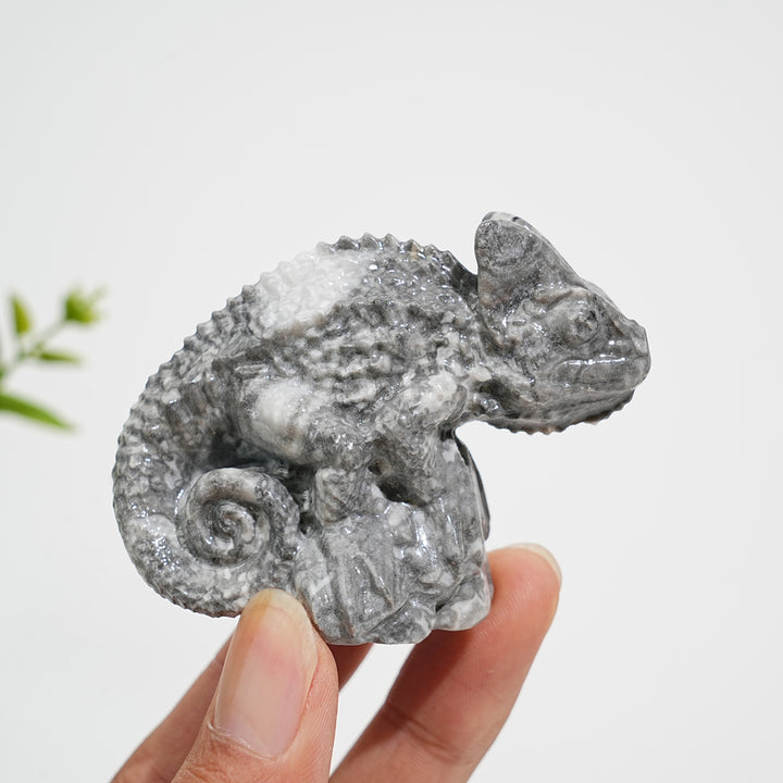 Natural Crystal Carving Chameleon On Tree Stump