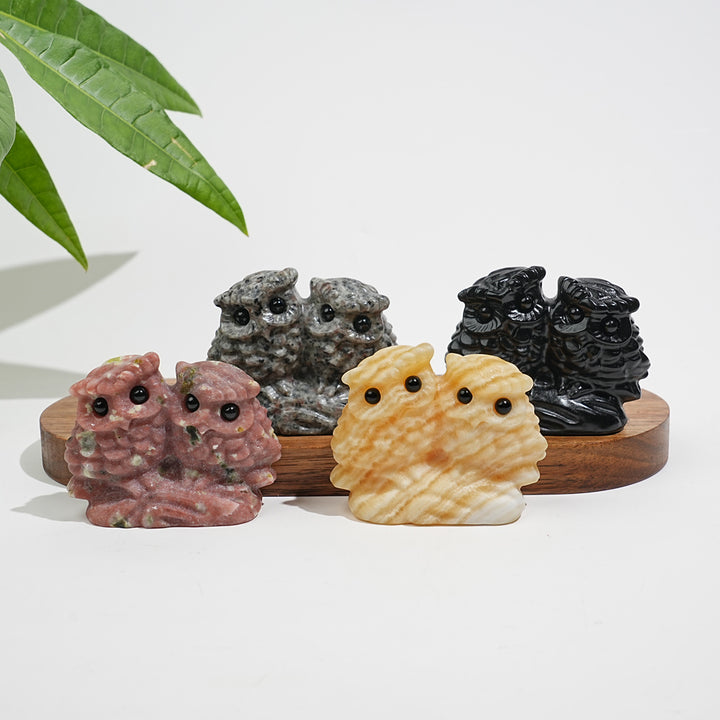 Natural Crystal Couple Owl Embrace Carving