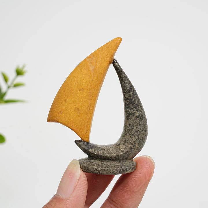 Natural Crystal Carving Exquisite Sailboat