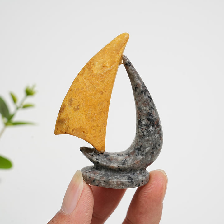 Natural Crystal Carving Exquisite Sailboat