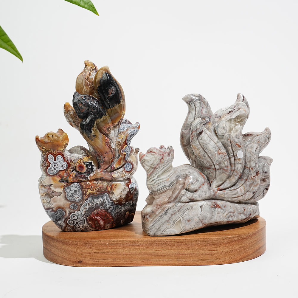 Unique,A Slightly Imperfect Natural Mexican Agate Nine-Tailed Fox Carving