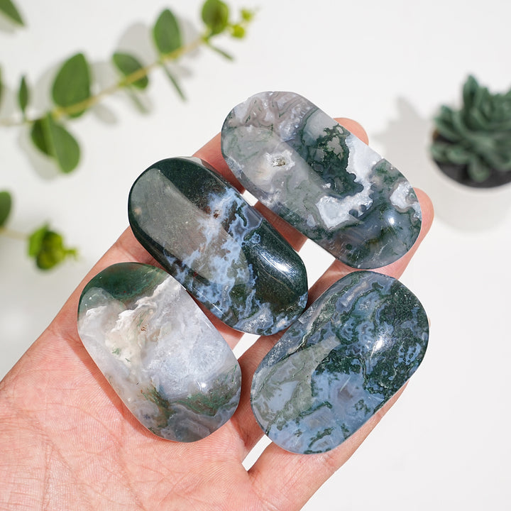 Natural Crystal Moss Agate Palm Stone