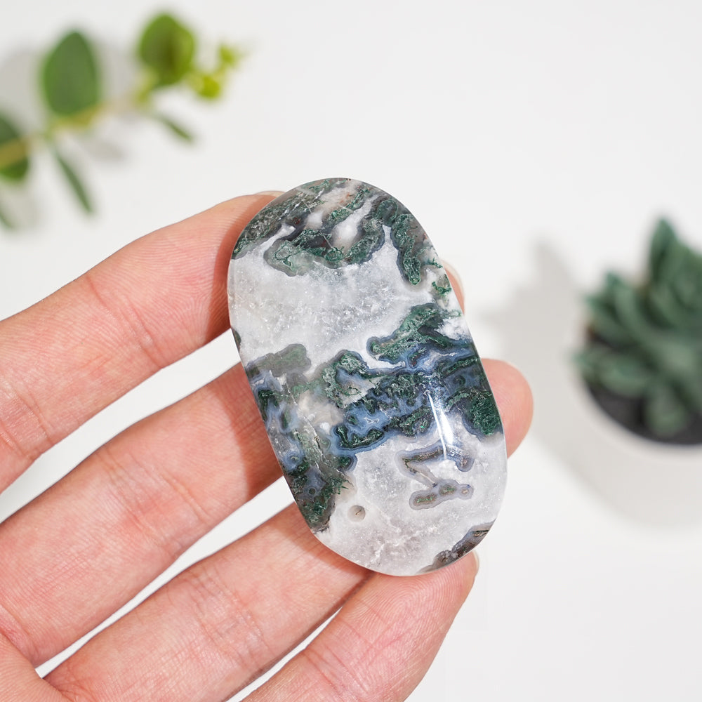 Natural Crystal Moss Agate Palm Stone