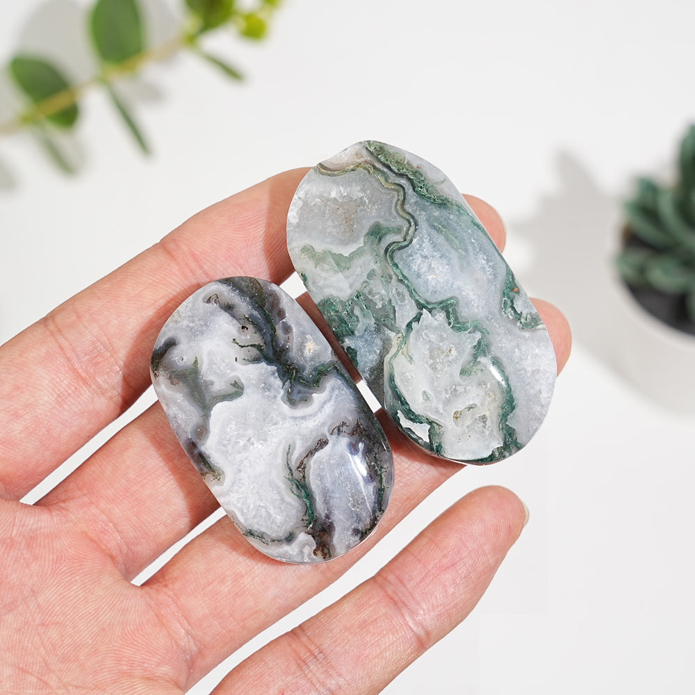 Natural Crystal Moss Agate Palm Stone