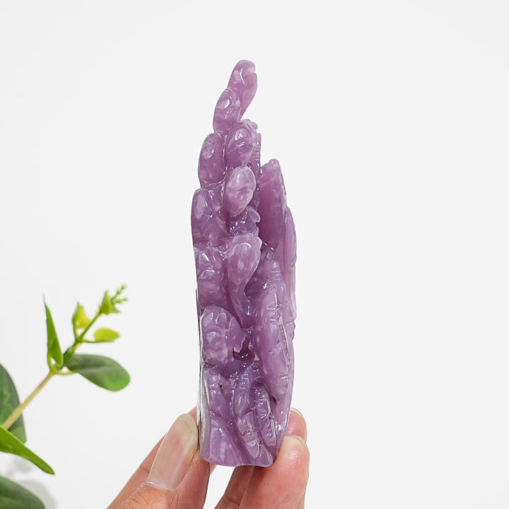 Unique,Natural Crystal Lepidolite Parrot With Daisy Carving