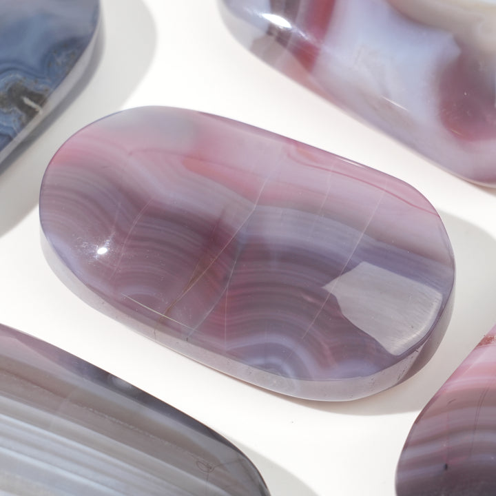 Natural African Red Agate Palm Stone