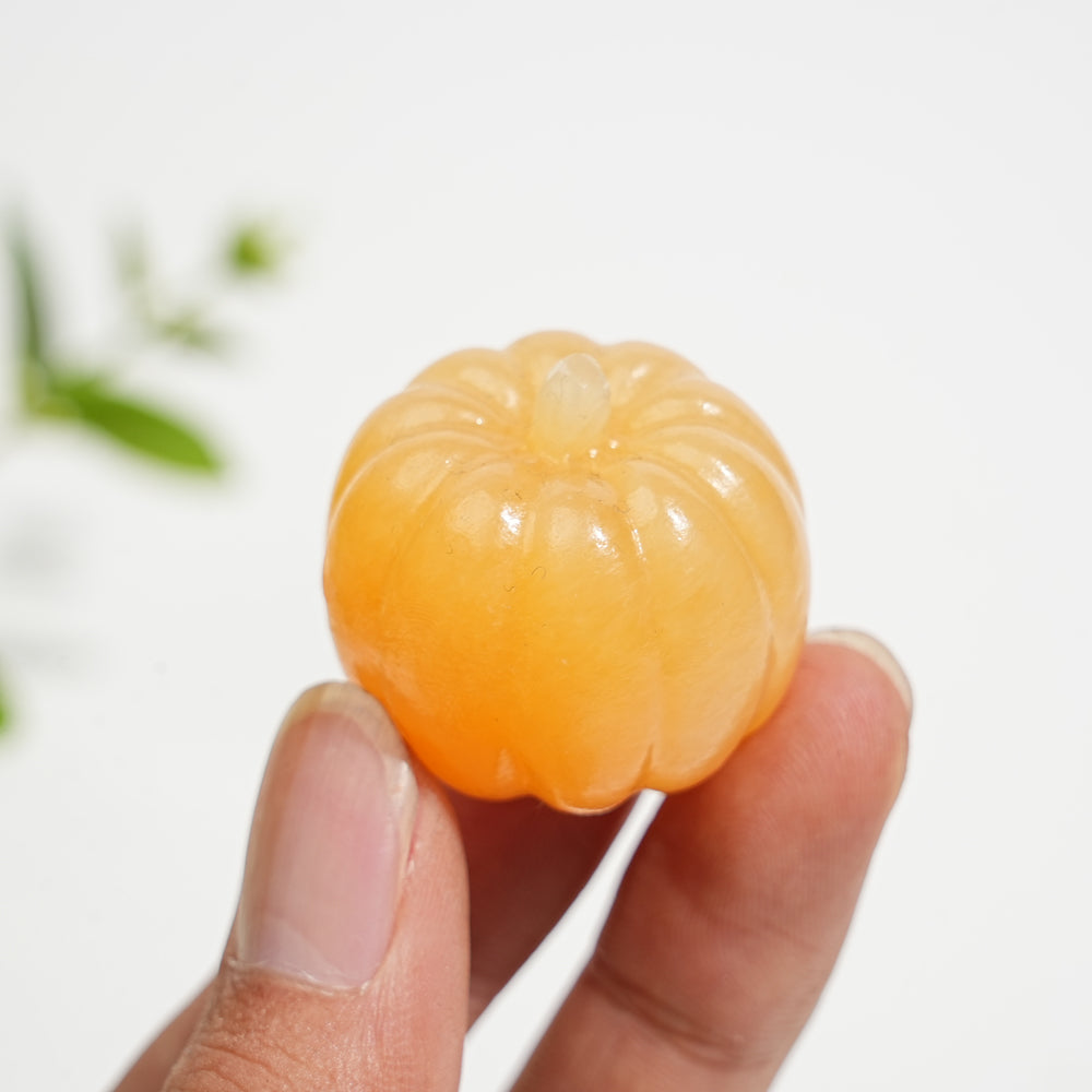 Natural Crystal Carving Small Pumpkin