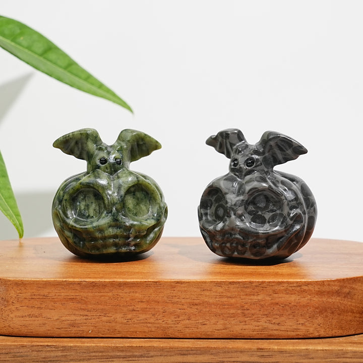 Natural Crystal Adorable Pumpkin Bat Carving