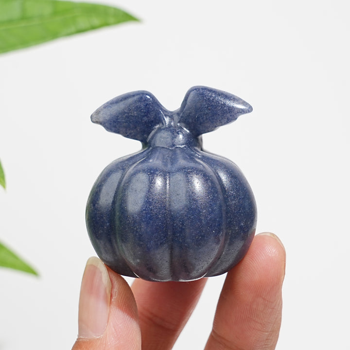 Natural Crystal Adorable Pumpkin Bat Carving