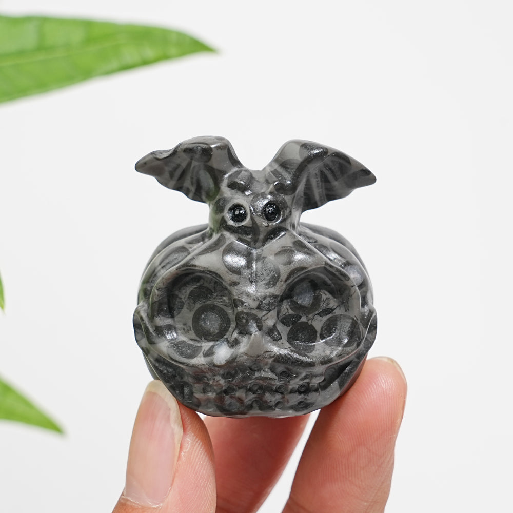 Natural Crystal Adorable Pumpkin Bat Carving